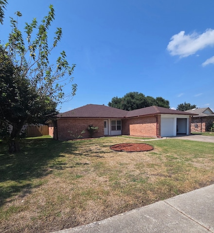 10102 Barmont Dr, La Porte, TX 77571