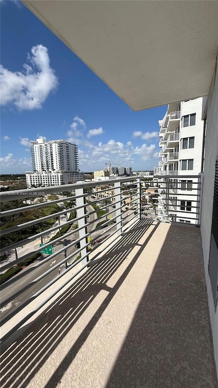 1830 Radius Dr Unit 915, Hollywood, FL 33020