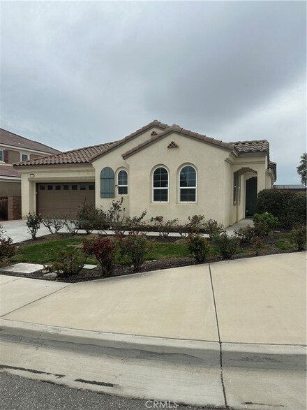 53223 Bonica St, Lake Elsinore, CA 92532