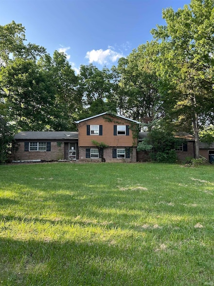 5560 W 62nd St, Indianapolis, IN 46268
