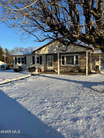795 Echo Vale Dr, Bedford, PA 15522