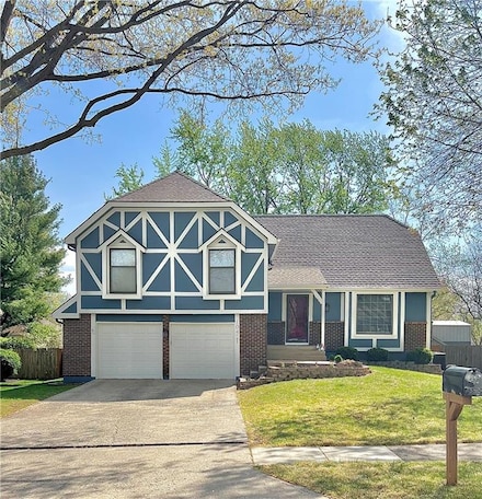 10421 Hauser St, Lenexa, KS 66215