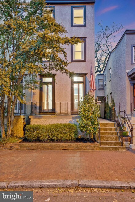 405 11th St SE, Washington, DC 20003