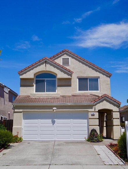 1388 Elkwood Dr, Milpitas, CA 95035