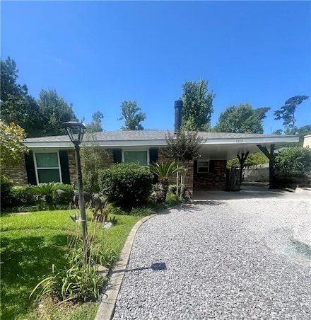 1302 Montgomery St, Mandeville, LA 70448