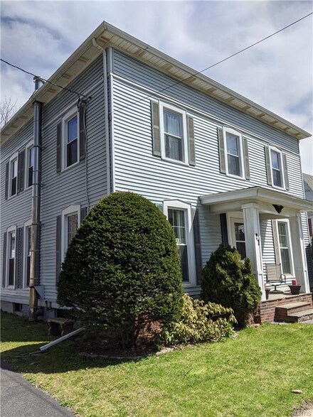 27 S Main St, Sherburne, NY 13460