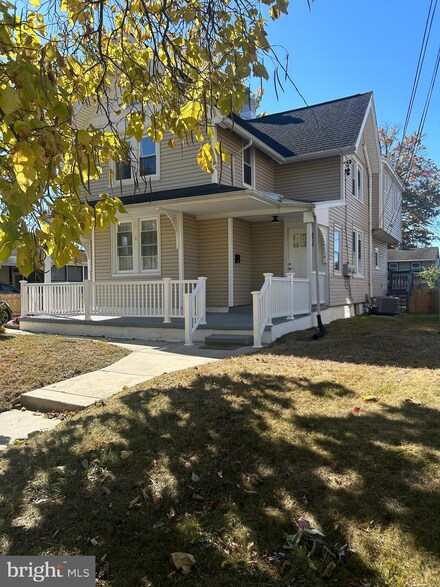 135 Rutledge Ave, Rutledge, PA 19070