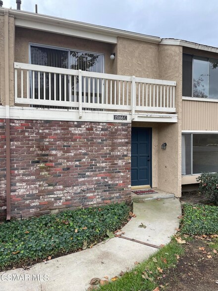15166 Campus Park Dr Unit C, Moorpark, CA 93021
