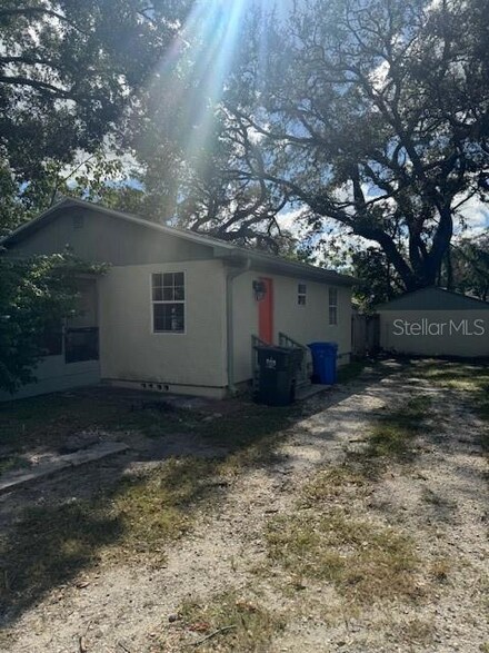 801 E 129th Ave, Tampa, FL 33612