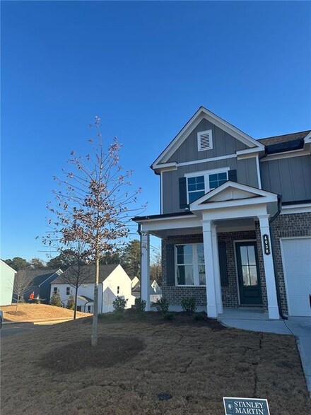 4038 Annsbury Ct, Lilburn, GA 30047