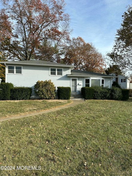 2 Hilltop Rd, West Long Branch, NJ 07764