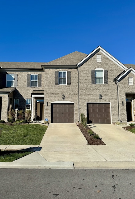 404 Deveron Dr, Gallatin, TN 37066