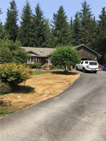 10701 110th St NE, Arlington, WA 98223