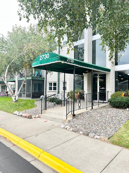 2730 Dale St N Unit D309, Saint Paul, MN 55113