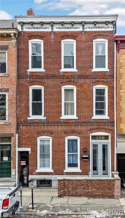 206 N 9th St, Allentown, PA 18102