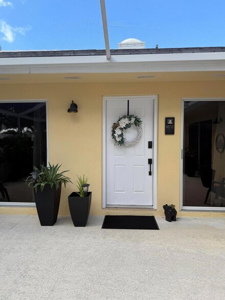 4503 Lakemont Ct, Palm Beach Gardens, FL 33403