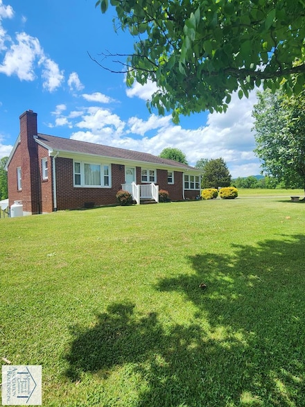 3739 S Mayo Dr, Stuart, VA 24171