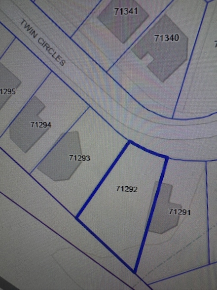 10519 Twin Circles Dr, Montgomery, TX 77356