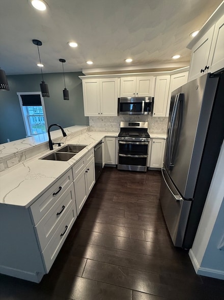 77 Franklin St Unit 2, Stoneham, MA 02180