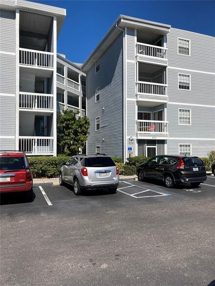 6810 Stonesthrow Cir N Unit 13109, Saint Petersburg, FL 33710