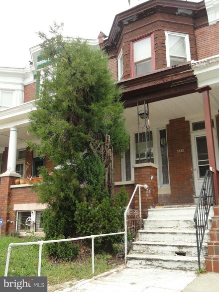 644 E 35th St, Baltimore, MD 21218
