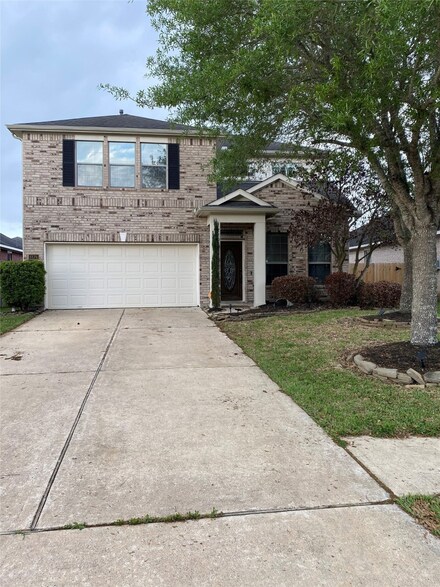 6176 Warrington Ln, League City, TX 77573