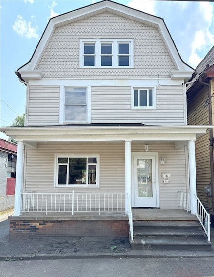315 9th St, Beaver Falls, PA 15010