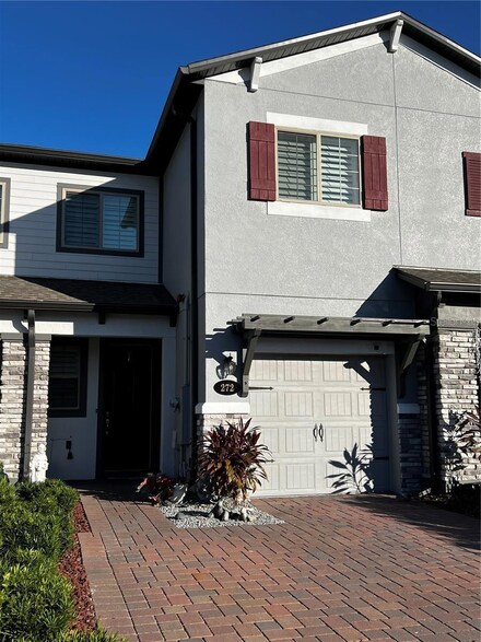 272 Cedar Bark Ln, Sanford, FL 32771