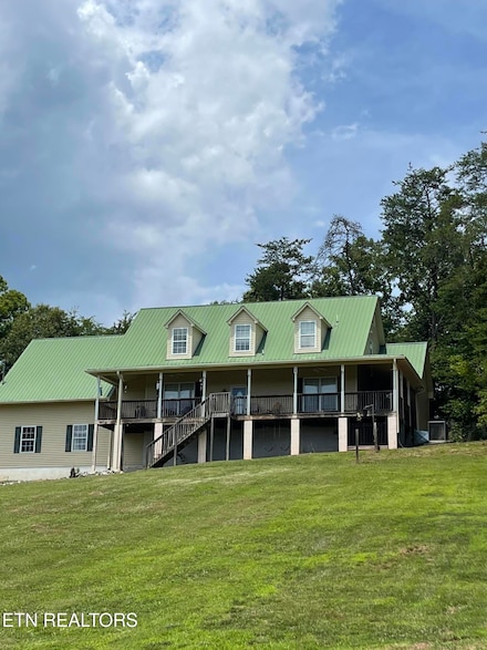 2117 Smith School Rd, Strawberry Plains, TN 37871