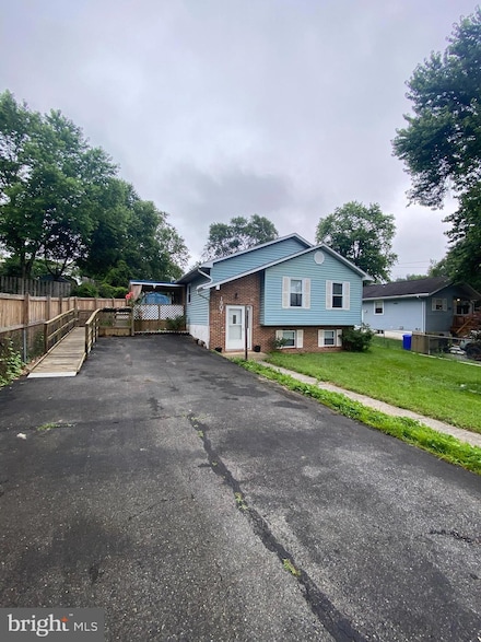 1907 Monumental Rd, Halethorpe, MD 21227