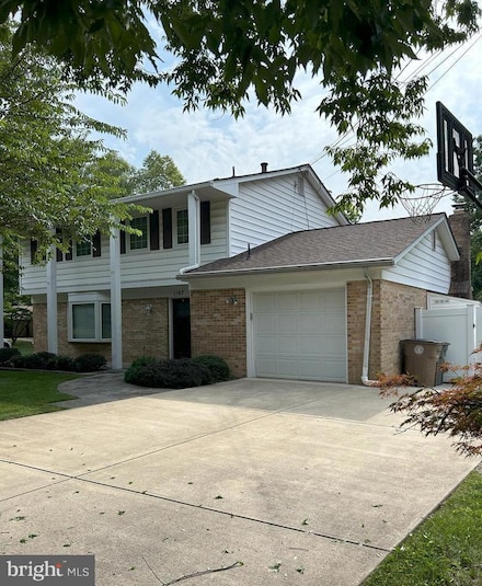 1197 Potomac Valley Rd, Rockville, MD 20850