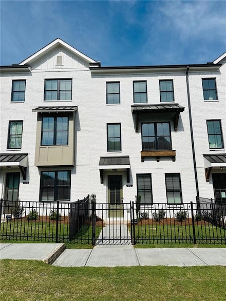 512 Healy Dr, Cumming, GA 30040