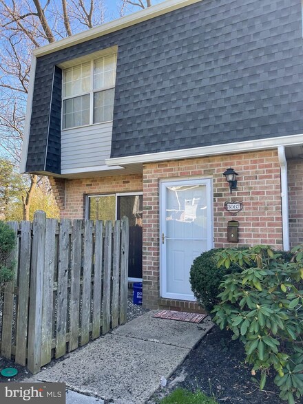 3067 Harbour Dr, Palmyra, NJ 08065