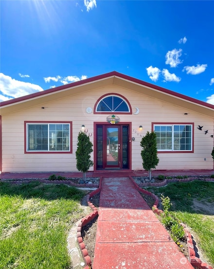 2008 Monroe Ave, Bridgeport, WA 98813