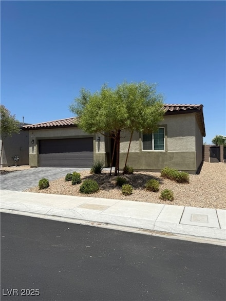 7606 W Diablo Dr, Las Vegas, NV 89113