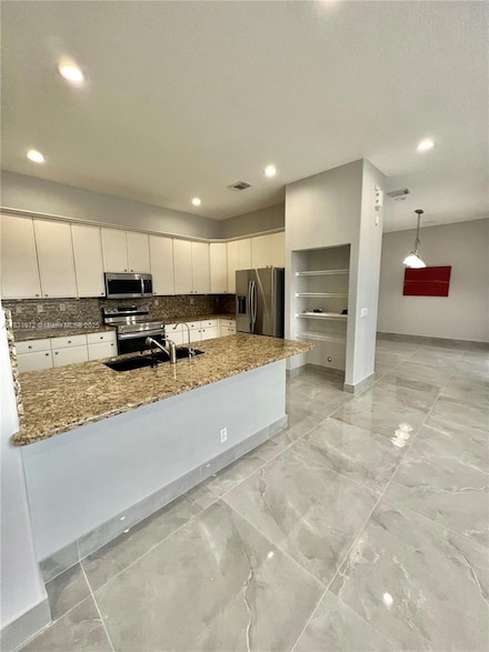 3810 SW 51st St, Fort Lauderdale, FL 33312
