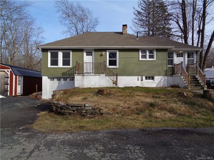 1942 State Route 300, Wallkill, NY 12589 | MLS# ONEH6285604 | Homes.com