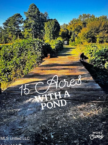 4595 Lucius Taylor Rd, Como, MS 38619