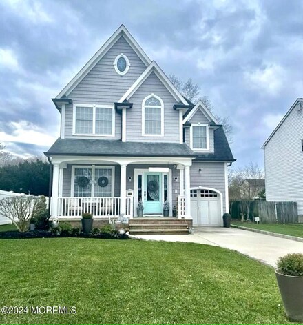 106 High St, Eatontown, NJ 07724