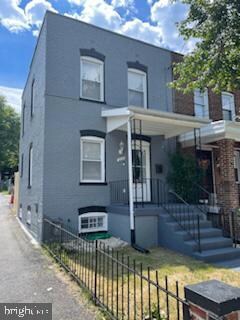 2340 Hunter Place SE, Washington, DC 20020