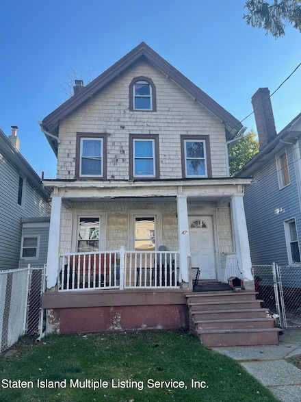 41 Simonson Place, Staten Island, NY 10302
