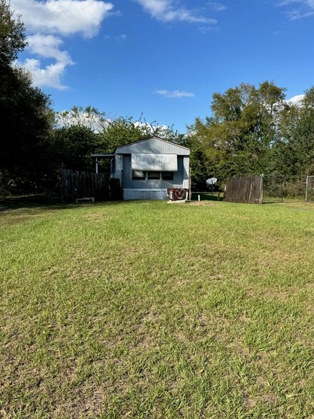 111 6th Wahneta St E, Winter Haven, FL 33880