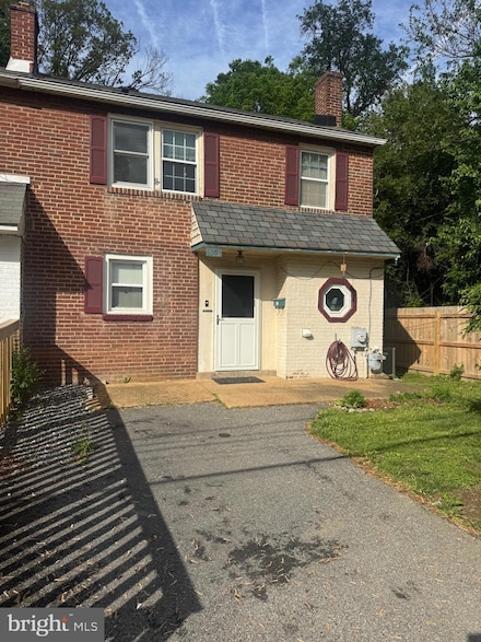 39 N Pennewell Dr, Wilmington, DE 19809
