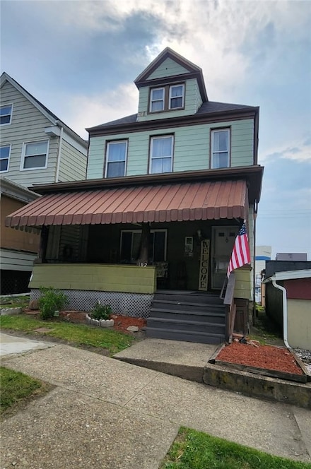 102 Sumner Ave, Vandergrift, PA 15690