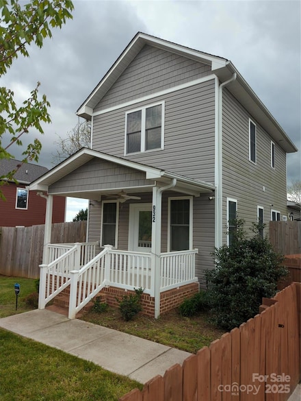 932 3rd Street Place SW, Hickory, NC 28602