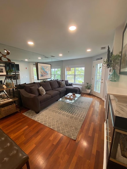 325 Highridge Ct, Peekskill, NY 10566