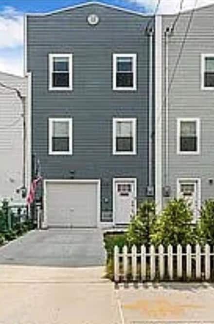 3626 Bayview Ave, Brooklyn, NY 11224