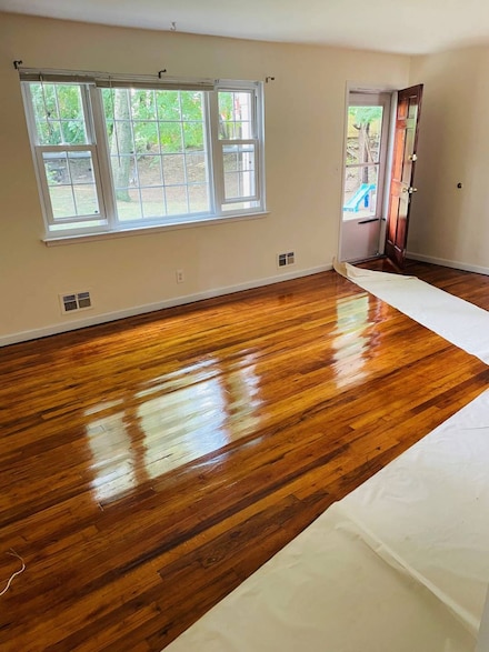 12 Valentine Ave Unit 1002, Glen Cove, NY 11542