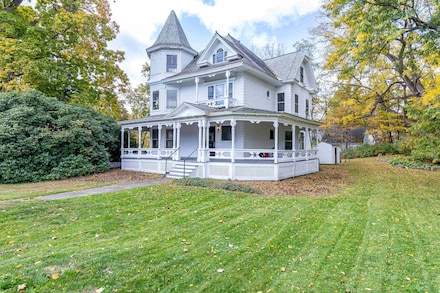 New Boston NH Real Estate &amp; Homes for Sale - Homes.com