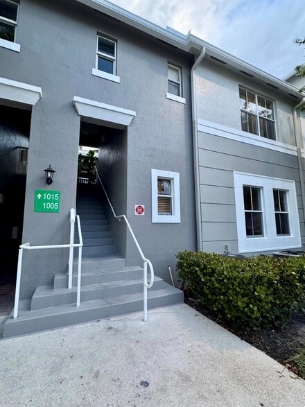 1015 Shoma Dr, West Palm Beach, FL 33414